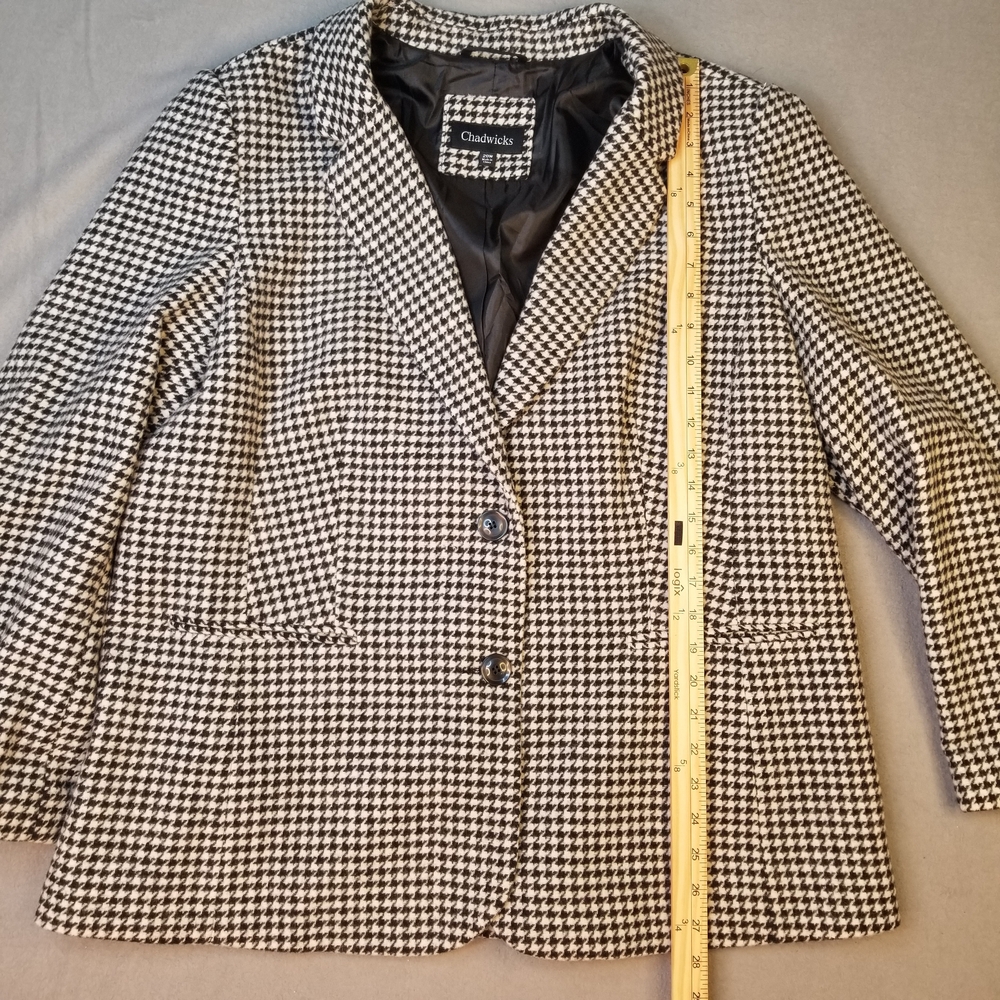 Chadwicks Wool Black and White Houndstooth Fully Lined Size 20 Women's Blazer - Picture 2 of 12